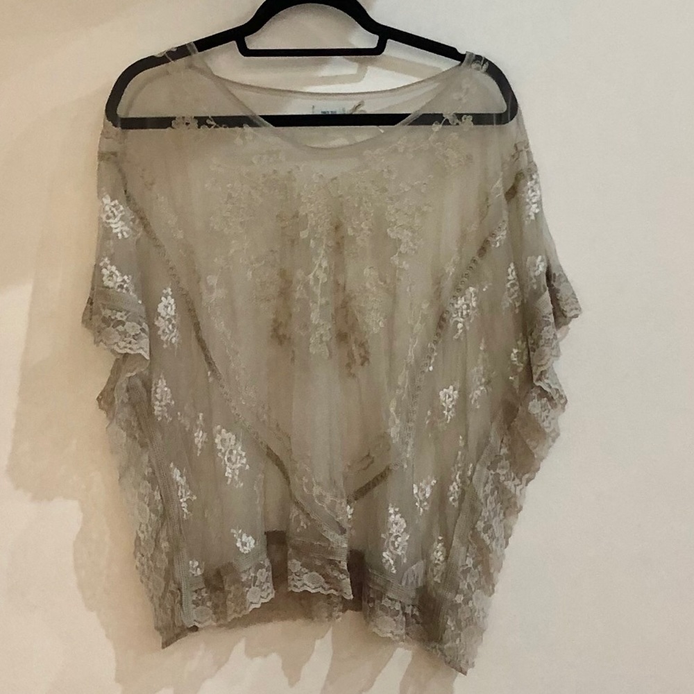 Sheer kimono style lace top